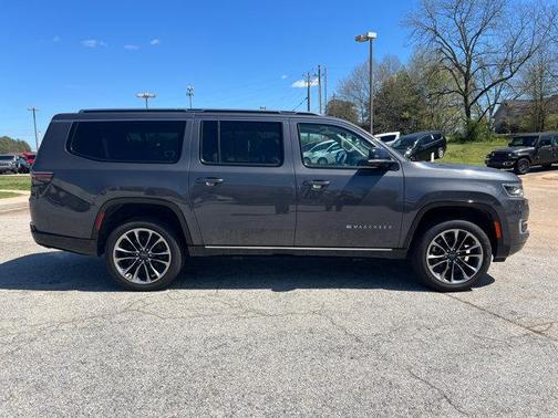 2024 Jeep Wagoneer L Series III 4x4