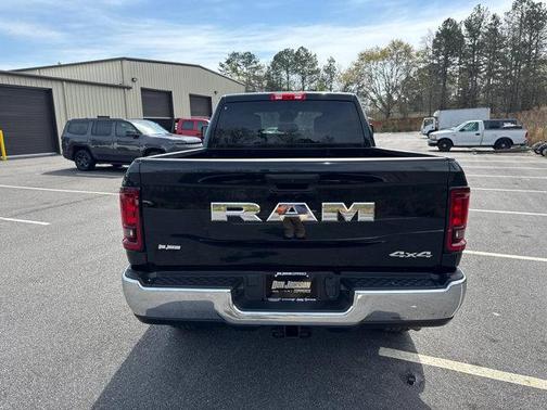 2026 RAM 2500 Tradesman Crew Cab 4x4 6'4' Box