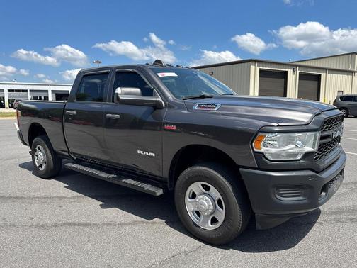 Granite Crystal Metallic Clearcoat 2021 RAM 2500 Tradesman Crew Cab 4x4 6'4' Box