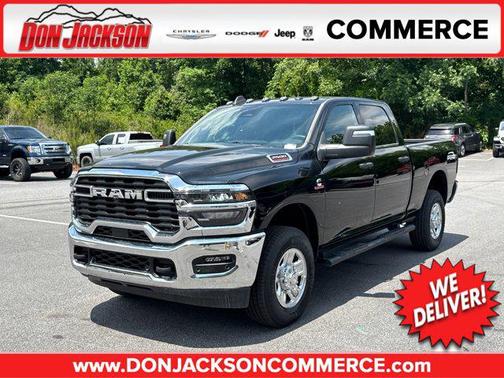 Diamond Black Crystal Pearlcoat 2026 RAM 2500 Tradesman Crew Cab 4x4 6'4' Box
