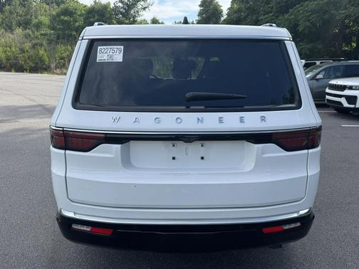 Bright White Clearcoat 2025 Jeep Wagoneer 4x2