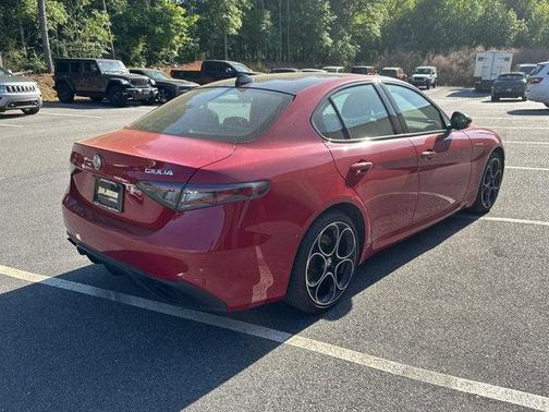2024 Alfa Romeo Giulia Veloce AWD