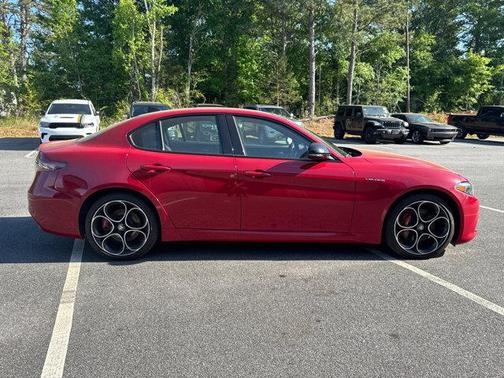 2024 Alfa Romeo Giulia Veloce AWD