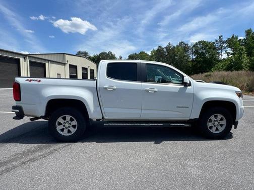 Summit White 2019 Chevrolet Colorado WT