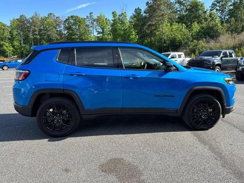 Hydro Blue Pearlcoat 2026 Jeep Compass Latitude