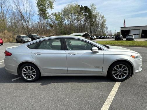2018 Ford Fusion Energi Titanium