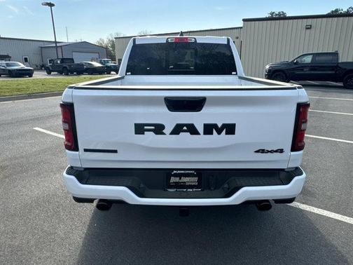 Bright White Clearcoat 2026 RAM 1500 Big Horn/Lone Star