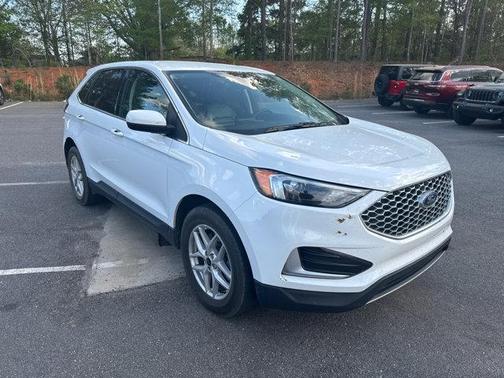 White 2023 Ford Edge