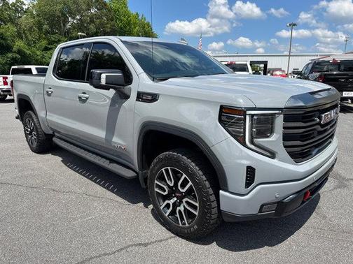 Thunderstorm Gray 2024 GMC Sierra 1500 AT4