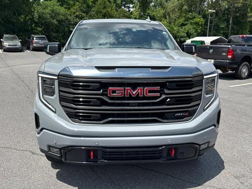 Thunderstorm Gray 2024 GMC Sierra 1500 AT4