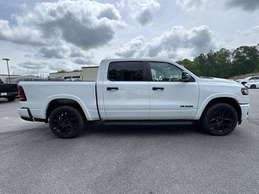 Bright White Clearcoat 2026 RAM 1500 Laramie