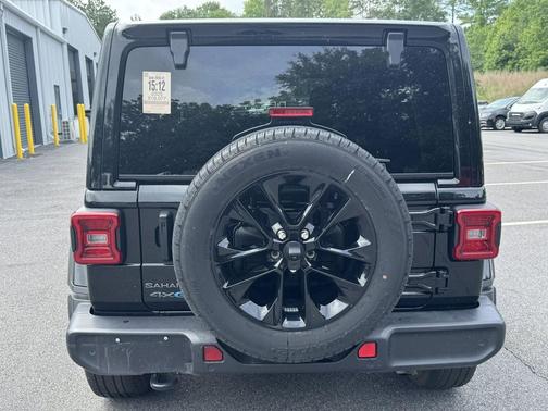 Black Clearcoat 2025 Jeep Wrangler 4xe Sahara