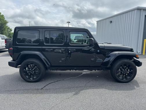 Black Clearcoat 2025 Jeep Wrangler 4xe Sahara