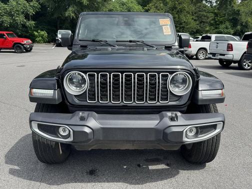Black Clearcoat 2025 Jeep Wrangler 4xe Sahara