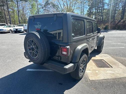Black Clearcoat 2026 Jeep Wrangler Sport