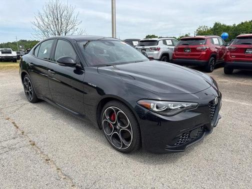 2024 Alfa Romeo Giulia Veloce AWD