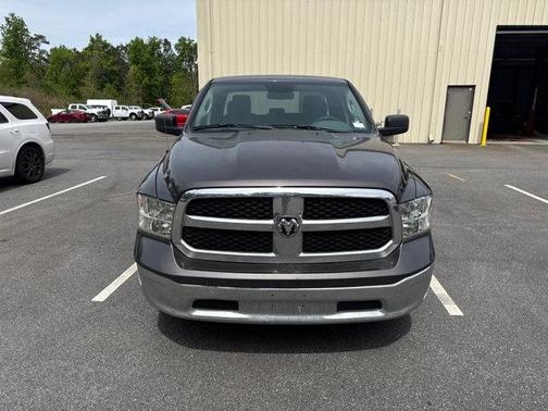 Granite Crystal Metallic Clearcoat 2019 RAM 1500 Tradesman