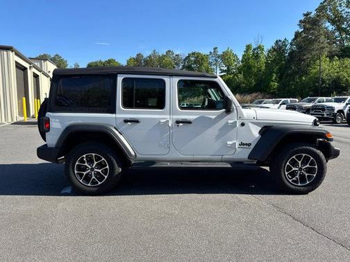 Bright White Clearcoat 2025 Jeep Wrangler Sport S