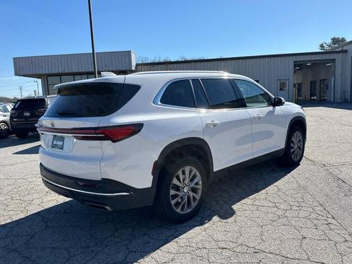 2025 Buick Enclave Preferred FWD