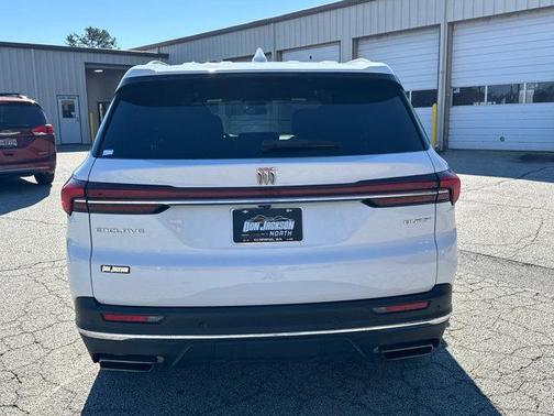 2025 Buick Enclave Preferred FWD