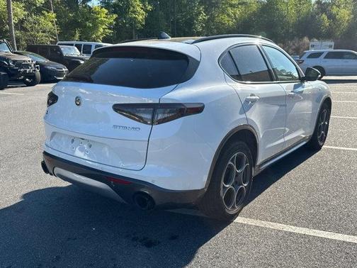 2024 Alfa Romeo Stelvio Ti