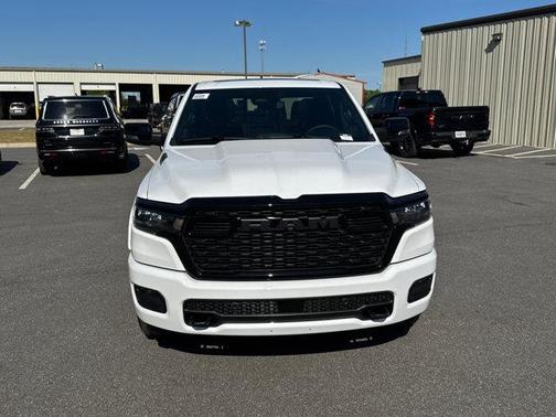 Bright White Clearcoat 2026 RAM 1500 Big Horn/Lone Star