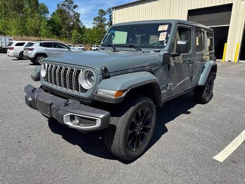 Anvil Clearcoat 2025 Jeep Wrangler 4xe Sahara