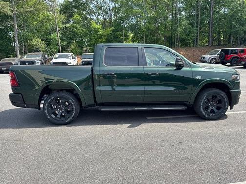 Serrano Green Metallic 2026 RAM 1500 Big Horn/Lone Star