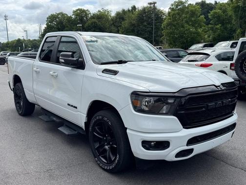Bright White Clearcoat 2022 RAM 1500 Big Horn/Lone Star