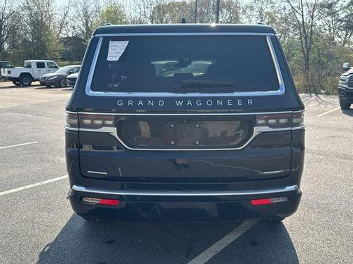 Diamond Black Crystal Pearlcoat 2023 Jeep Grand Wagoneer Series II 4x4