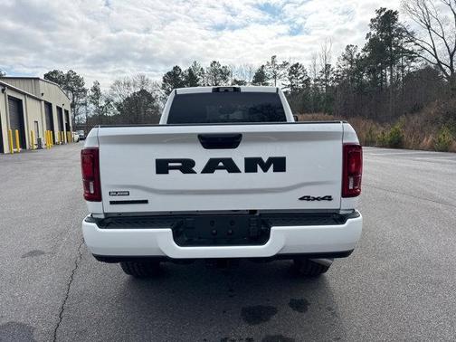 2026 RAM 2500 Big Horn Crew Cab 4x4 6'4' Box