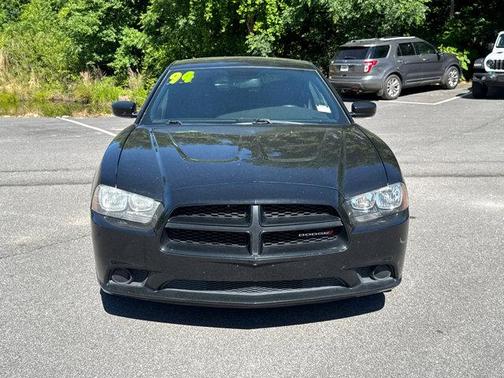 Pitch Black 2014 Dodge Charger SXT