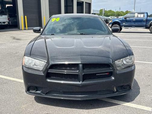 Pitch Black 2014 Dodge Charger SXT