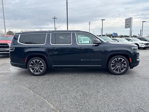 2024 Jeep Grand Wagoneer L Series III 4x4