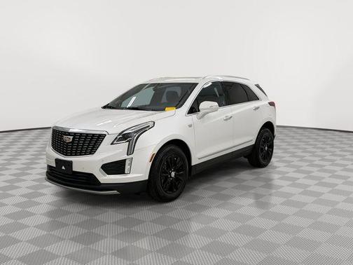Crystal White Tricoat 2022 Cadillac XT5 Premium Luxury