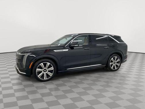 2025 Cadillac Escalade IQ Luxury 2