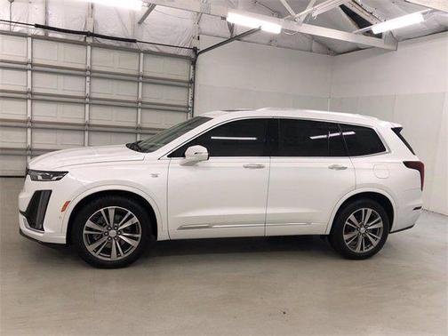 2021 Cadillac XT6 Premium Luxury FWD