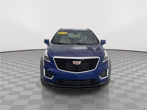2025 Cadillac XT5 Sport