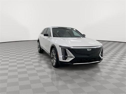 2025 Cadillac LYRIQ Luxury w/1SE