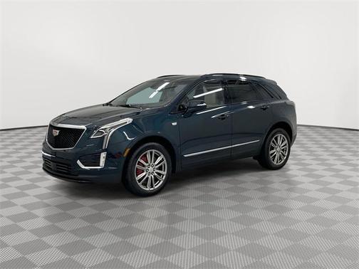 2025 Cadillac XT5 Sport