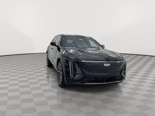 2025 Cadillac LYRIQ Sport
