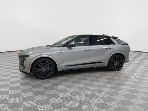 2026 Cadillac LYRIQ V