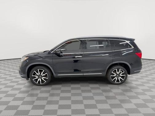 2019 Honda Pilot Touring 8-Passenger
