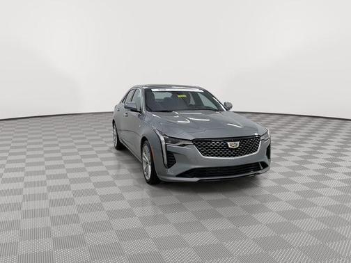 2024 Cadillac CT4 Luxury