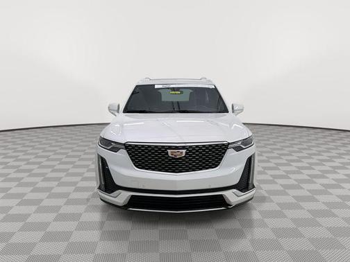 Crystal White Tricoat 2024 Cadillac XT6 Luxury AWD