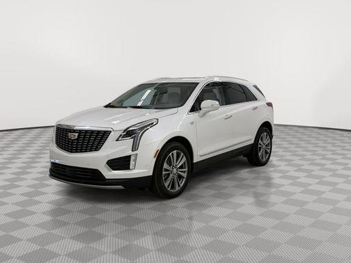 Crystal White Tricoat 2025 Cadillac XT5 Premium Luxury