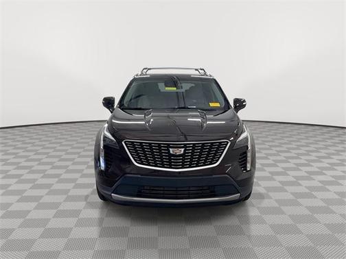 2021 Cadillac XT4 Premium Luxury