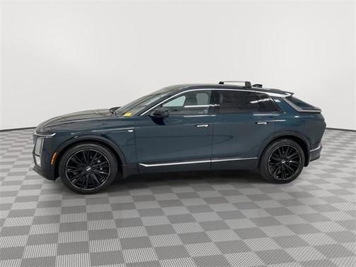 2025 Cadillac LYRIQ Luxury