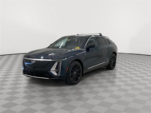 2025 Cadillac LYRIQ Luxury