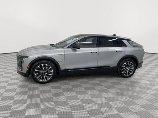 2025 Cadillac LYRIQ Sport